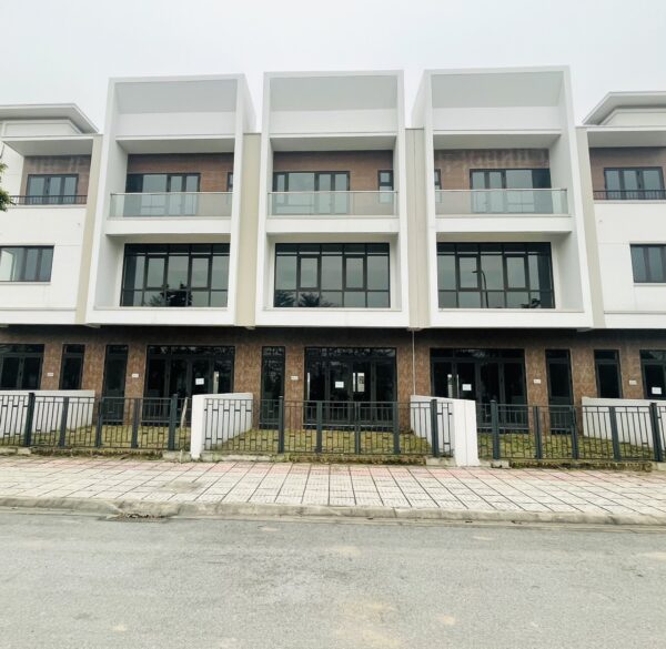 Shophoues 100m xây 3 tầng